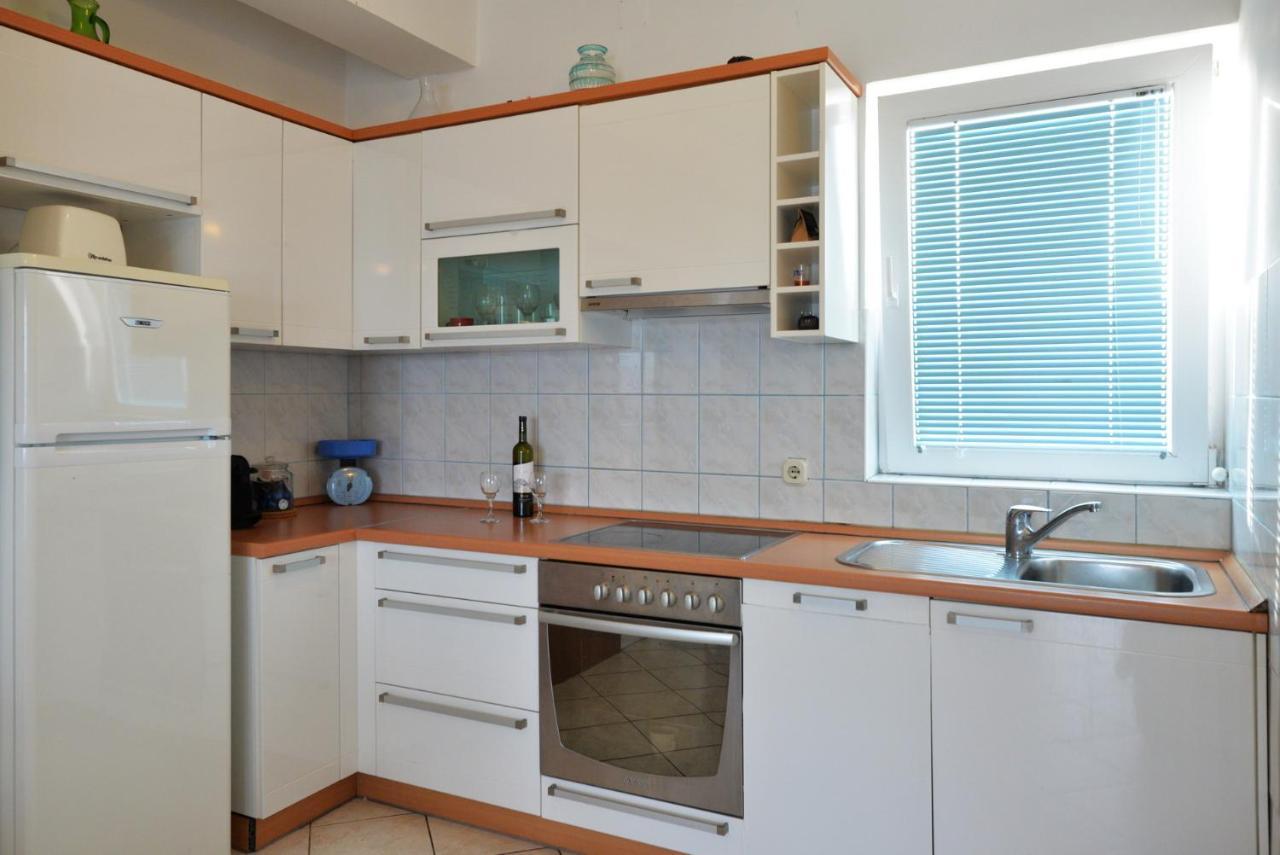 Apartman Rašip, Murter Bagian luar foto
