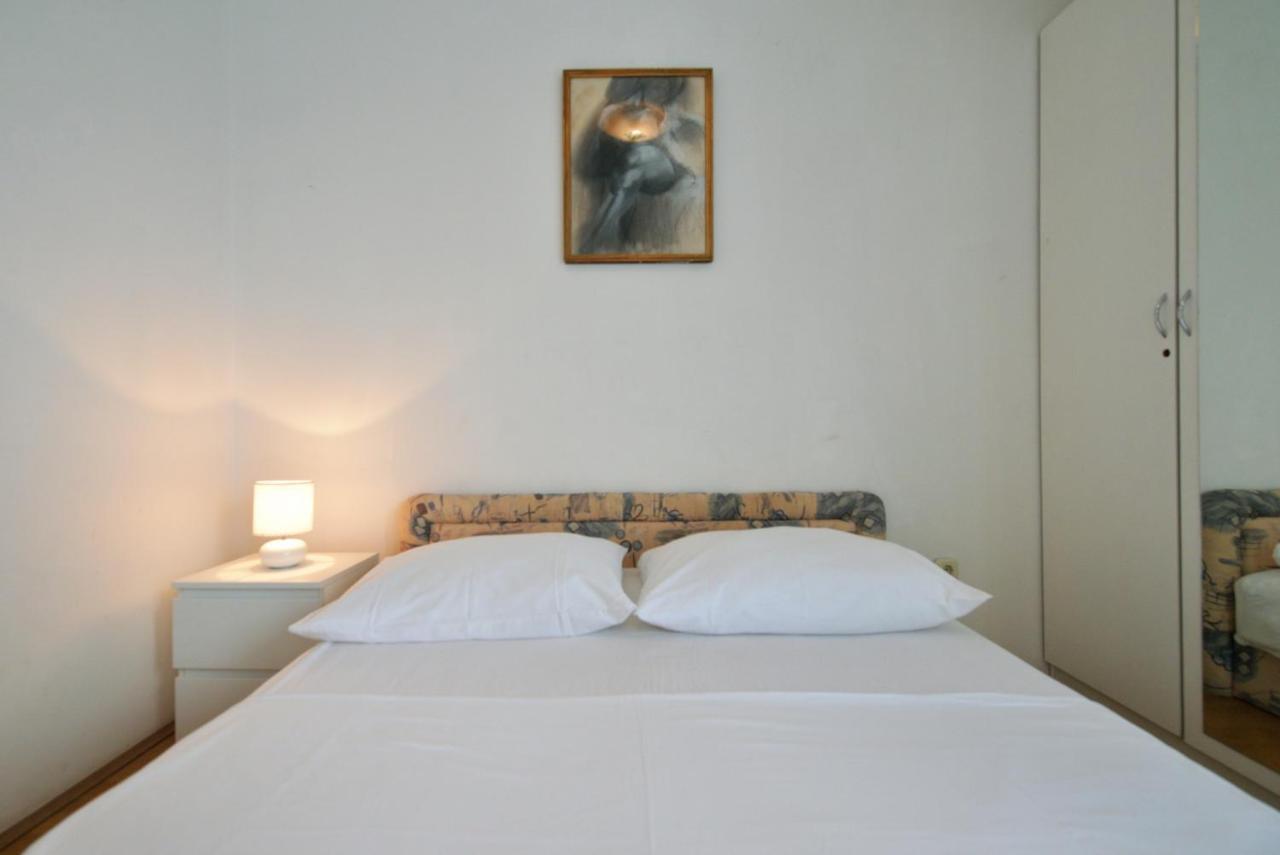 Apartman Rašip, Murter Bagian luar foto